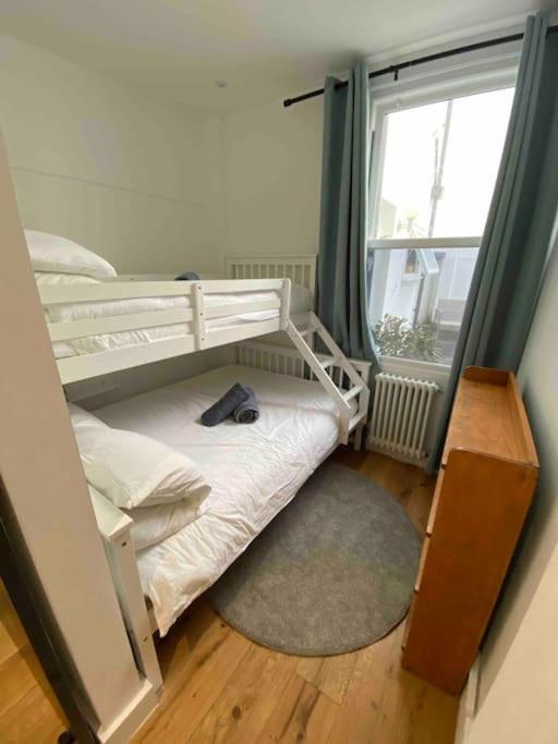 Poets Rest, Free Parking, Ev Socket Fees Apply Walk To Beach Brighton Dış mekan fotoğraf